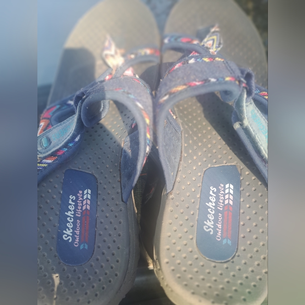 Sketchers Women's Flip Flops